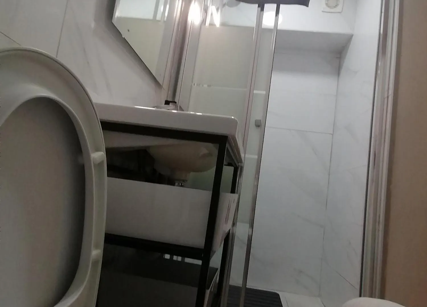 Lisbon Heart Santa Marta Apartment