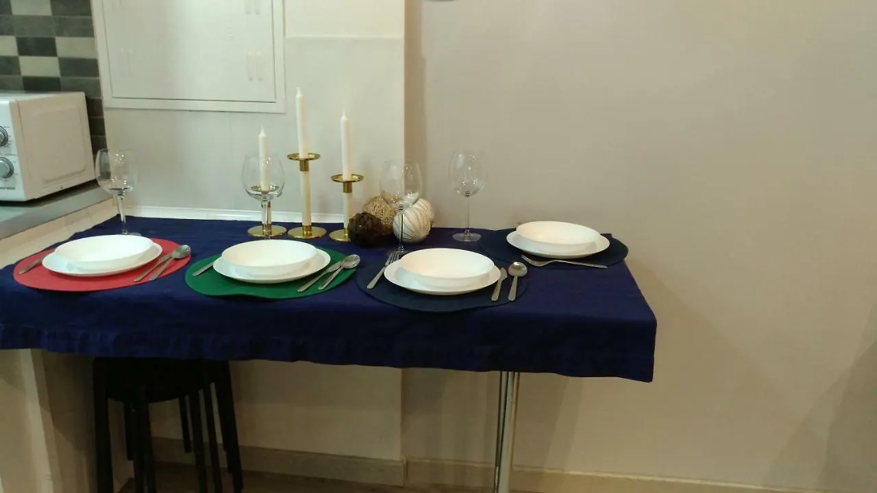 Lisbon Heart Santa Marta Apartment